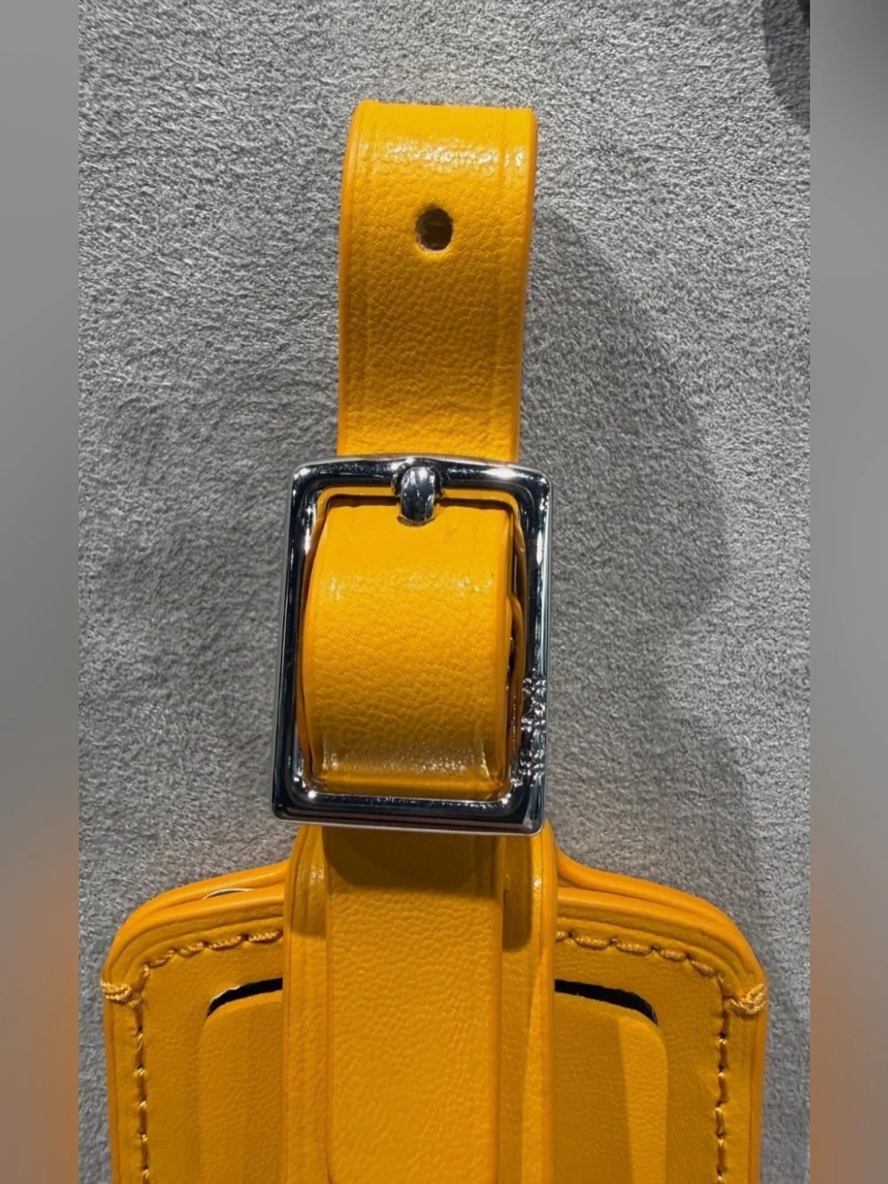 NEW IN BOX - Tumi 3.625” x 2.25” Leather Luggage Name Tag w/ Buckle - ORANGE